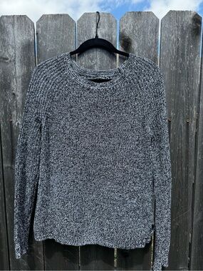 Express Women's Gray Marled Crewneck Sweater